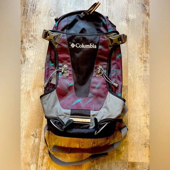 Columbia | Bags | Columbia Hiking Backpack Large New | Poshmark display picture 1